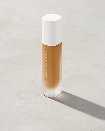 Fenty Beauty by Rihanna Pro Filt’r Soft Matte Longwear Liquid Foundation 230