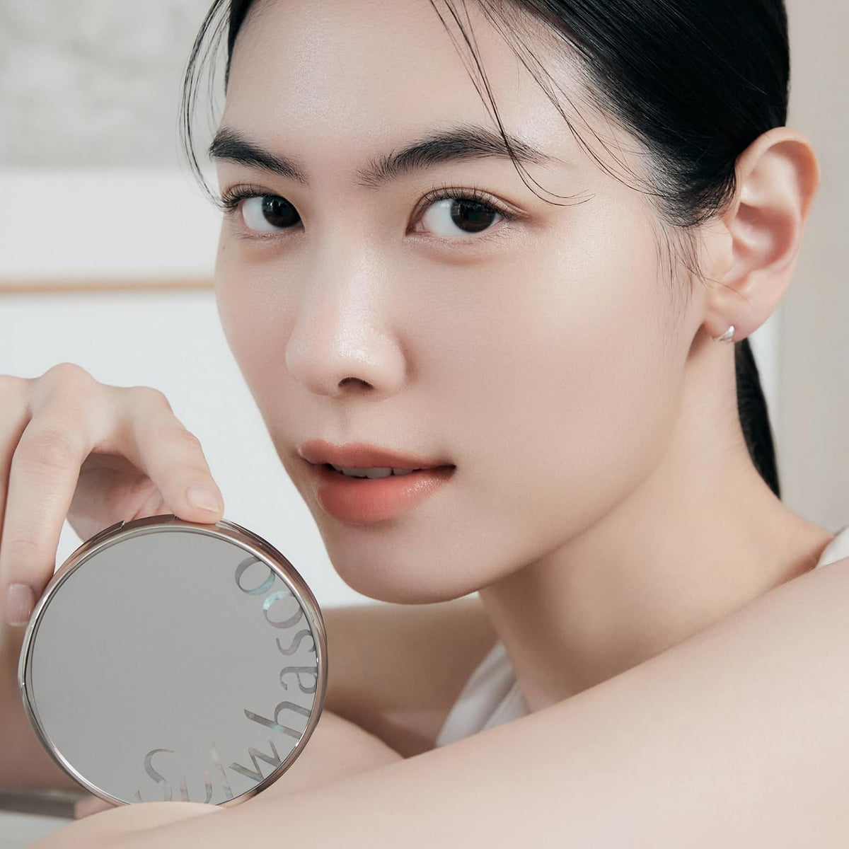Sulwhasoo Perfecting Cushion SPF 46 Foundation | Korean Cushion Foundation with Medium Coverage | Evens Skin Tone & Blurs Imperfections | Hydrating Semi Matte Finish for Radiant Skin