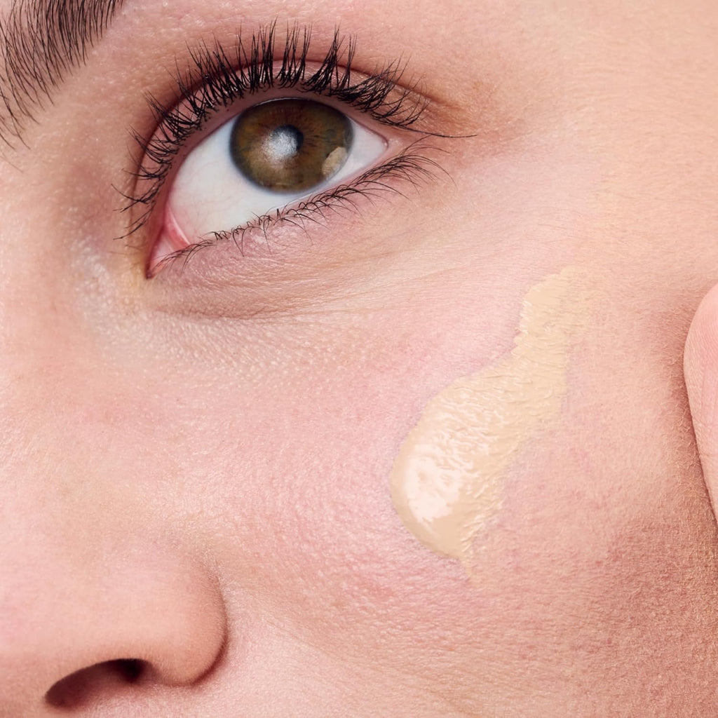 Clinique Redness Solutions Liquid Foundation Makeup Broad Spectrum SPF 15 With Probiotic Technology For Redness-Prone Skin| Medium Coverage + Natural Finish